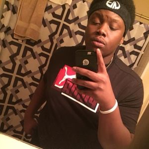 Meet your Posher, Devon